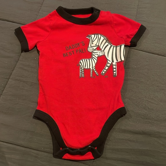 💫4 pack💫 garanimals tshirt onesies - Picture 4 of 9